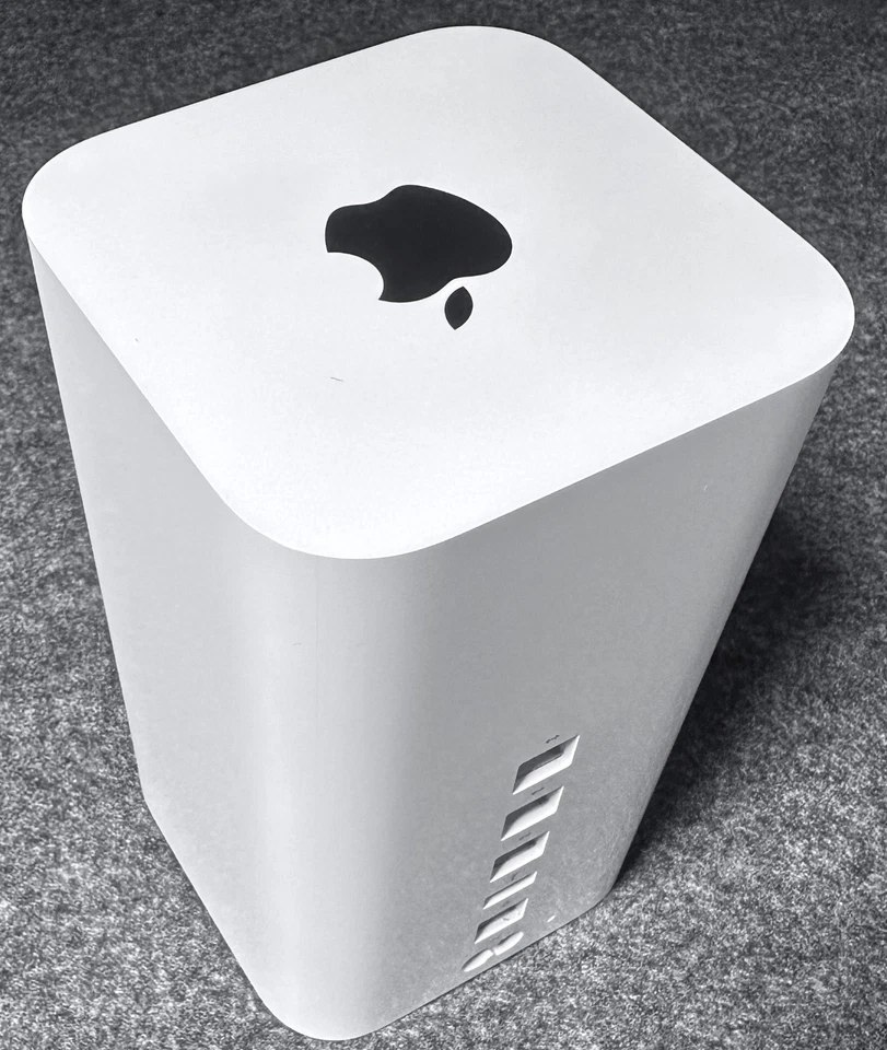  Apple A1470 AirPort Time Capsule 5th Gen 3TB 802.11ac Wi-Fi Grade A! - Image 2 of 4