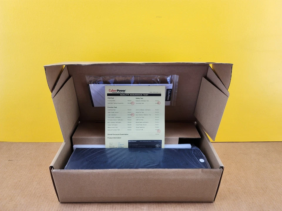 NEW CyberPower PDU41003 16 Outlet 2U Rackmount Monitored Power Distribution Unit - Image 2 of 4