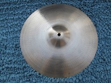 VINTAGE Zildjian HI HAT OR CRASH CYMBAL - 876g  VIDEO