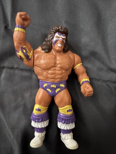 Hasbro Ultimate Warrior #3 (loose)...