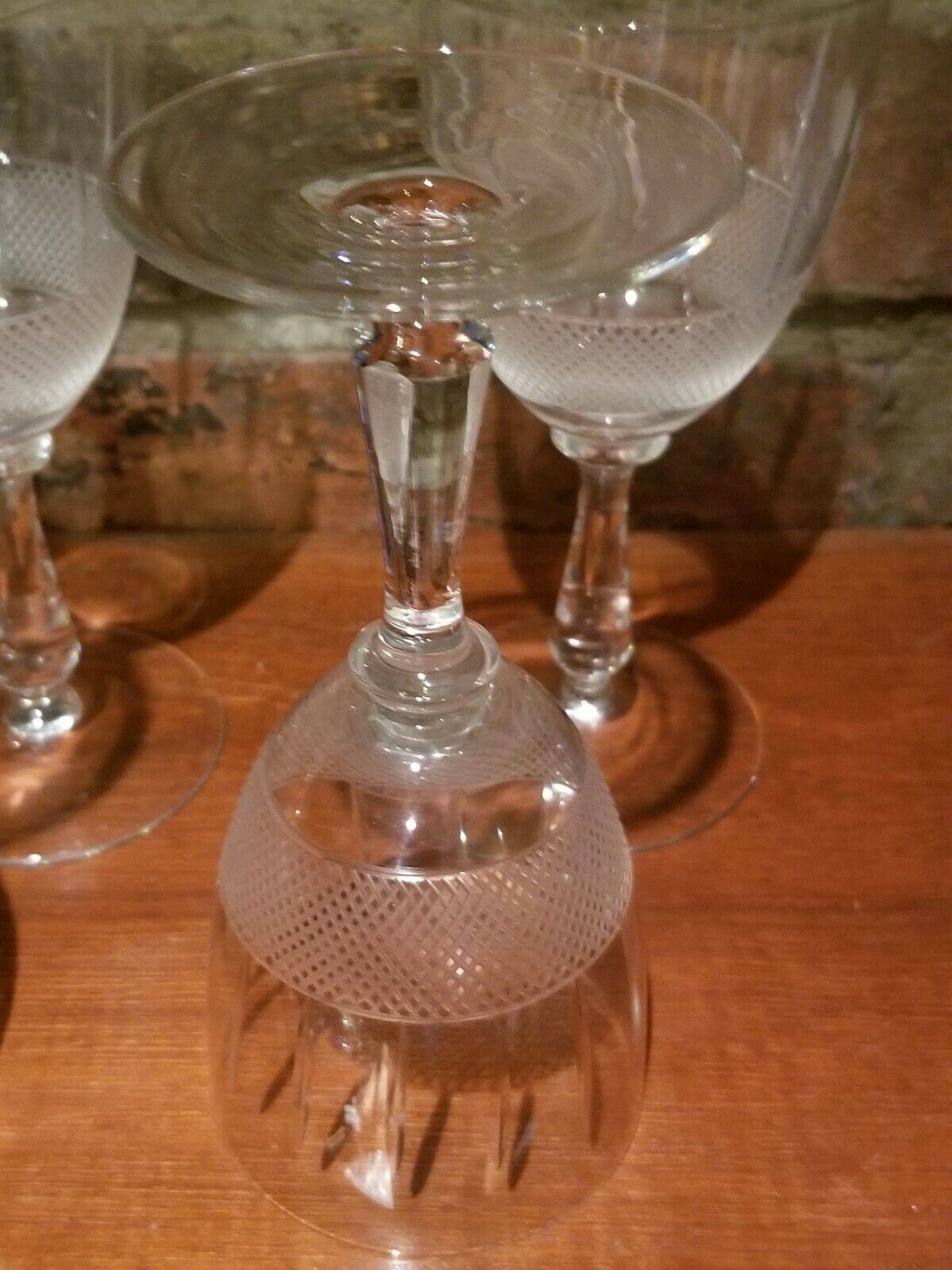 Crystal wine glasses, Set of FIVE (5), fancy stem, 5-3/4