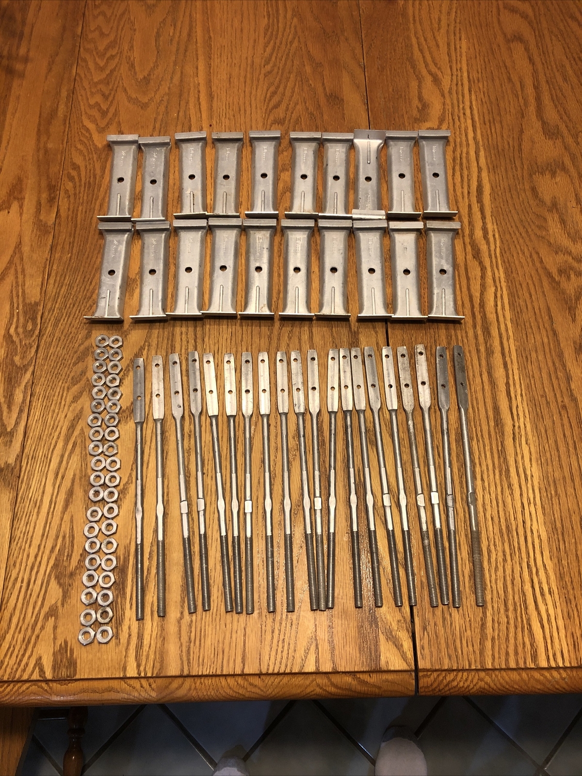 20 Pcs ALCOA 5??? ALUMINUM GUTTER HANGERS STRAPS ( Two Height Adjustment