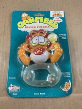 Vintage 1980s Remco Garfield Cat Pin Pals Diaper Rattle New Nos Baby HTF Chewy