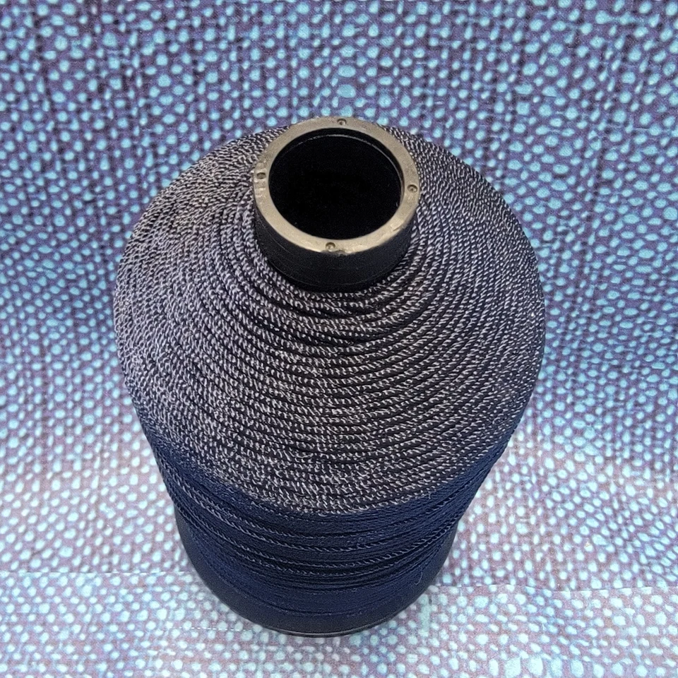 BLUE  Tex-554  Heavy Duty Thread  - 2LB Spool - 9750  MADE IN USA - 100% PA - Image 2 of 3