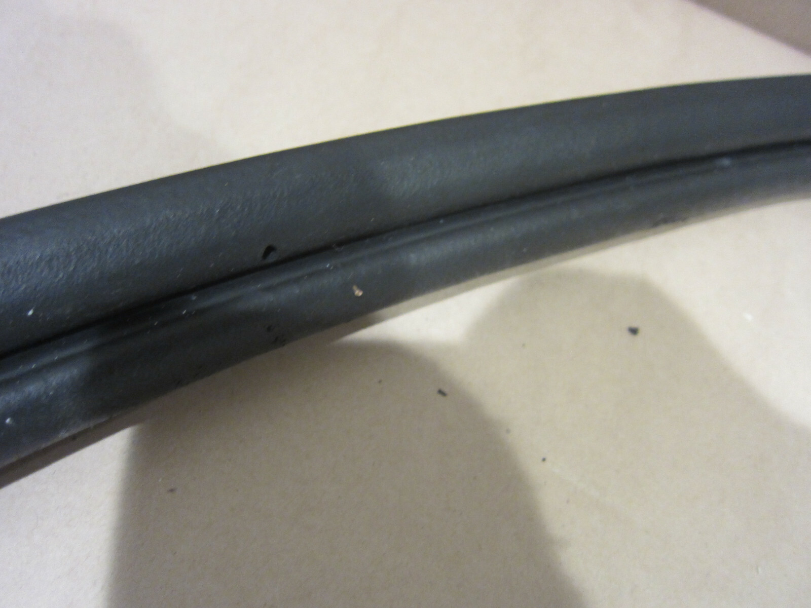 Maserati Quattroporte - Rear Trunk Lid Gasket /Rubber - P/N 66517200