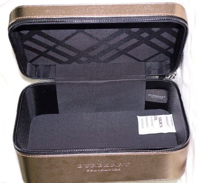 burberry vanity case