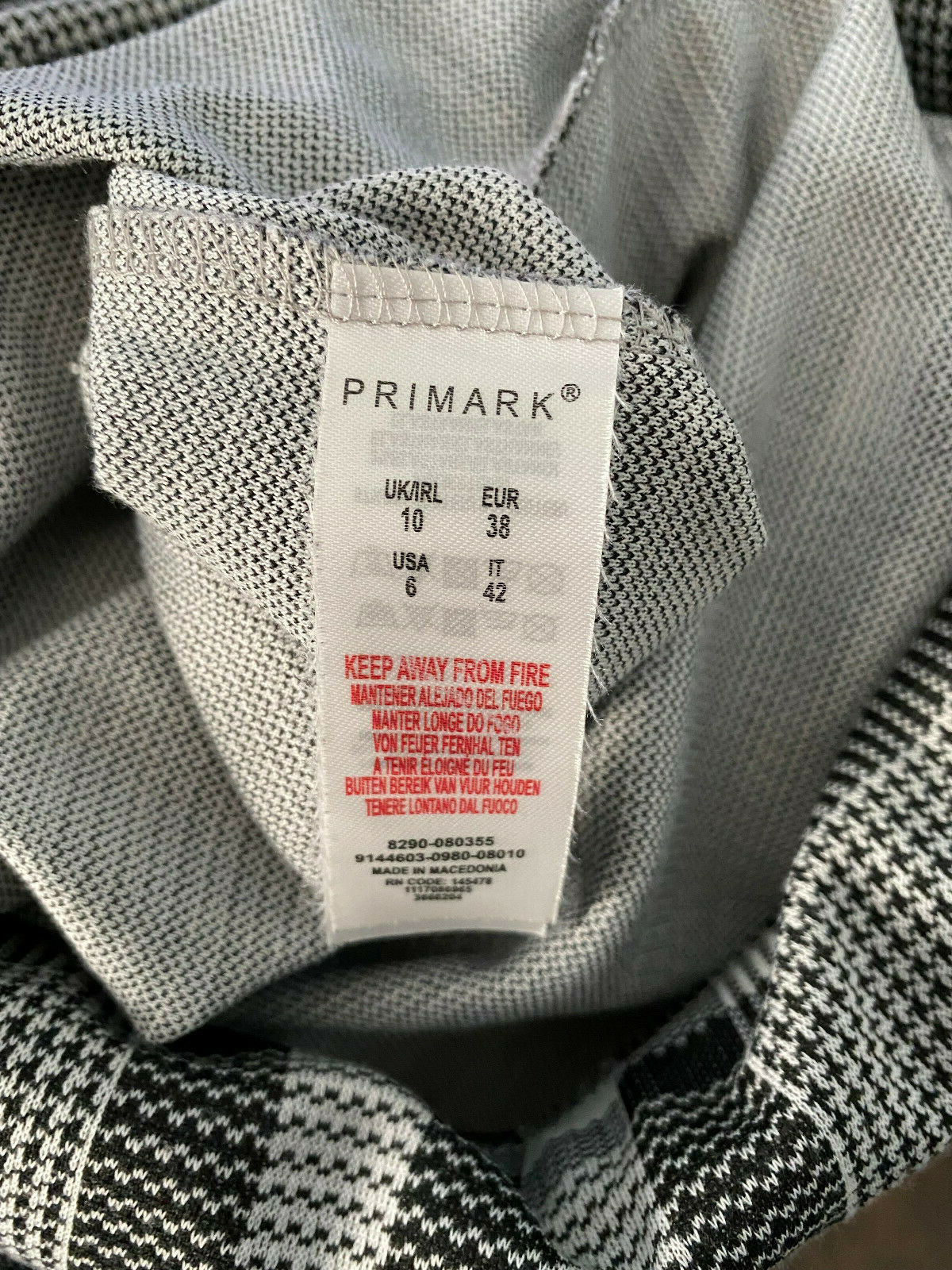 Primark Grey Checkerd Skirt Size 6 image 3