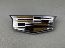 2025 Cadillac Escalade Rear Tailgate Button Emblem Oem Factory Take Off 84380084