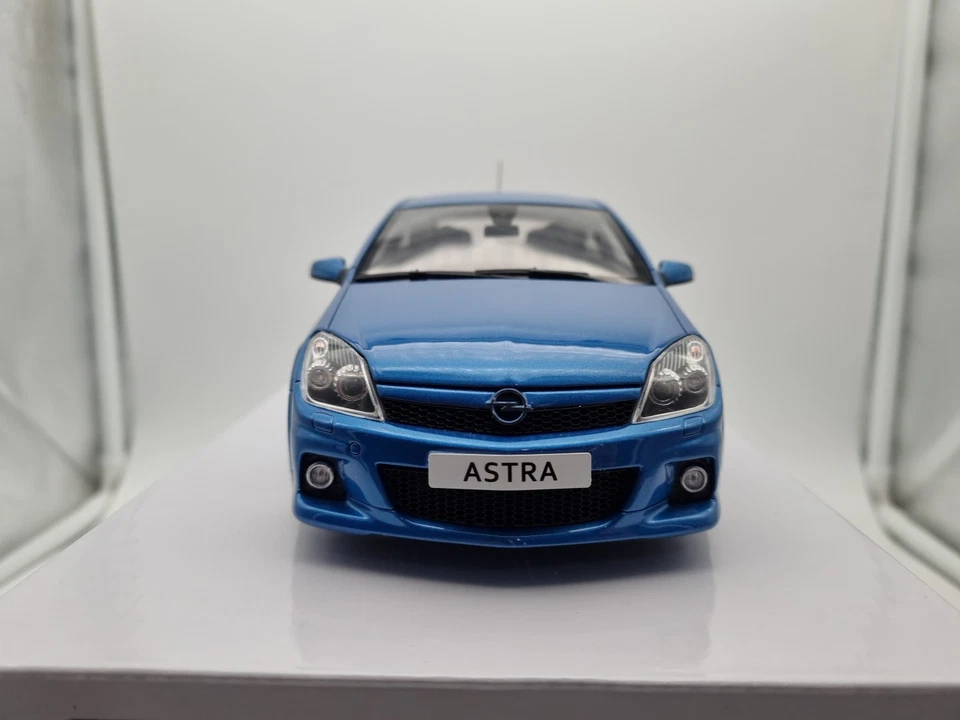 1:18 Opel Astra H OPC Blue Vauxhall VXR OTTO OT473 - Image 2 of 4