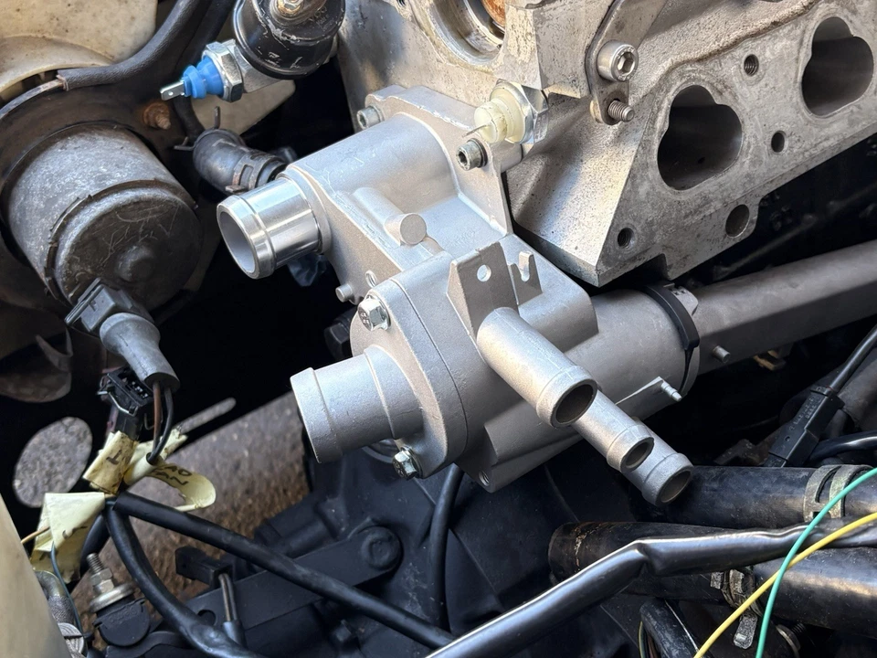 Aluminium Thermostat Housing Polo GTi AVY AFH 6N 6N2 Mk1 Mk2 Polo - 032121111BA - Image 3 of 4