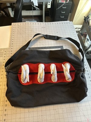 Ryder Studios Monster Duffle Bag Black/Red