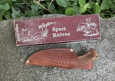 Maxam Skinning Knife