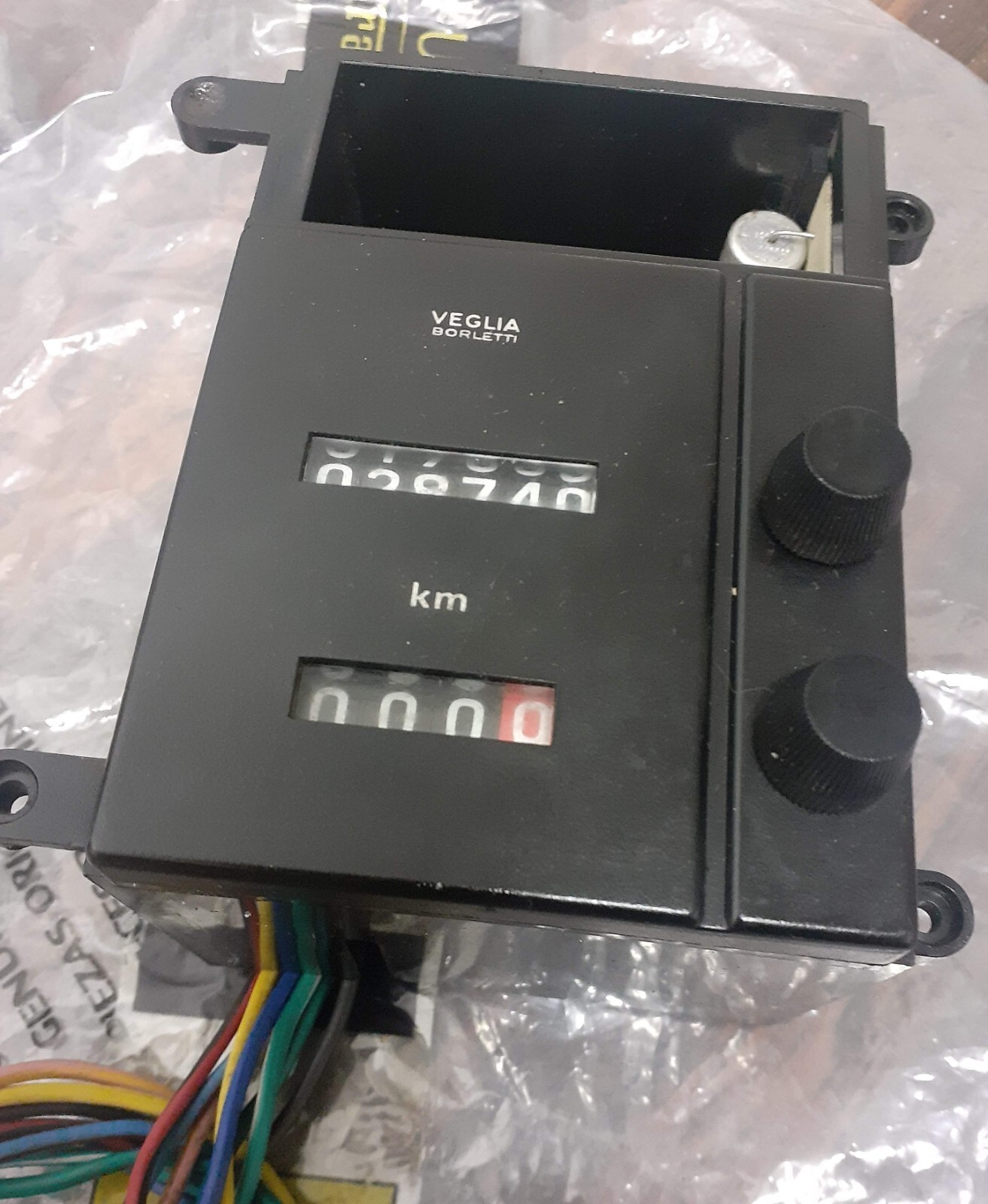 83-85 Ferrari Mondial QV  Odometer / Trip Meter / Instrument Light Dimmer 119153