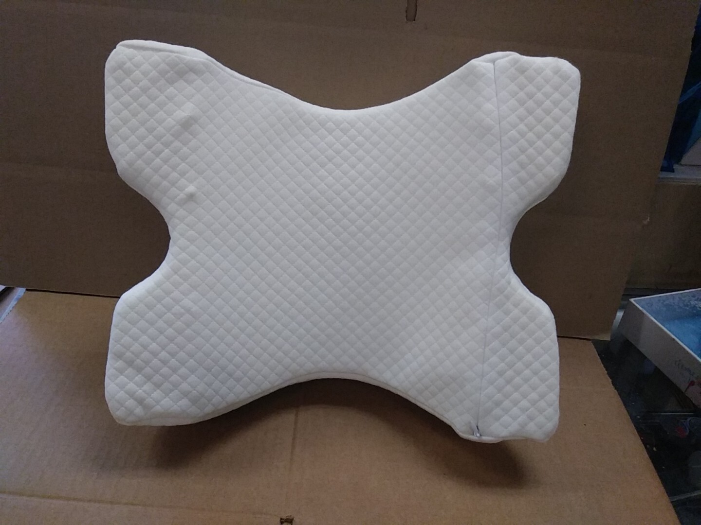 Gold Coast Multi Function Memory Foam Pillow Lightbulb Expert