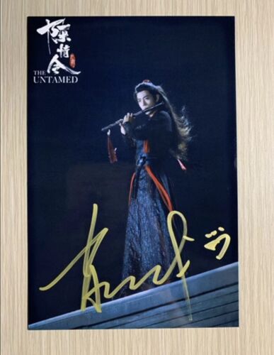 2pcs The Untamed Wei Wuxian Xiao Zhan Autographed photo Gifts to friends - Afbeelding 1 van 2