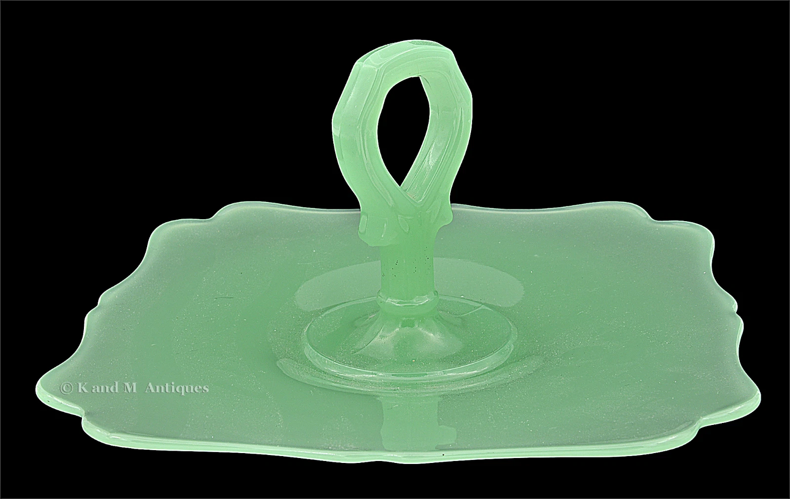 New Martinsville Jade #44 Fancy Squares Handled Tray / Sandwich Server