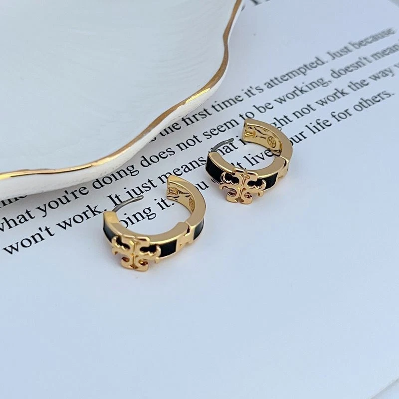 全新! Tory KIRA 珐琅 HUGGIE 耳环经典优雅女士小环黑色 — 第 3/3 张图片