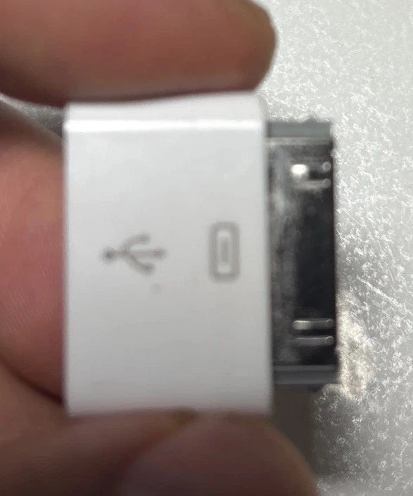 Micro USB Female to 30-Pin Male Adapter Charger for iPhone 4/4S iPad iPod - Image 4 of 4