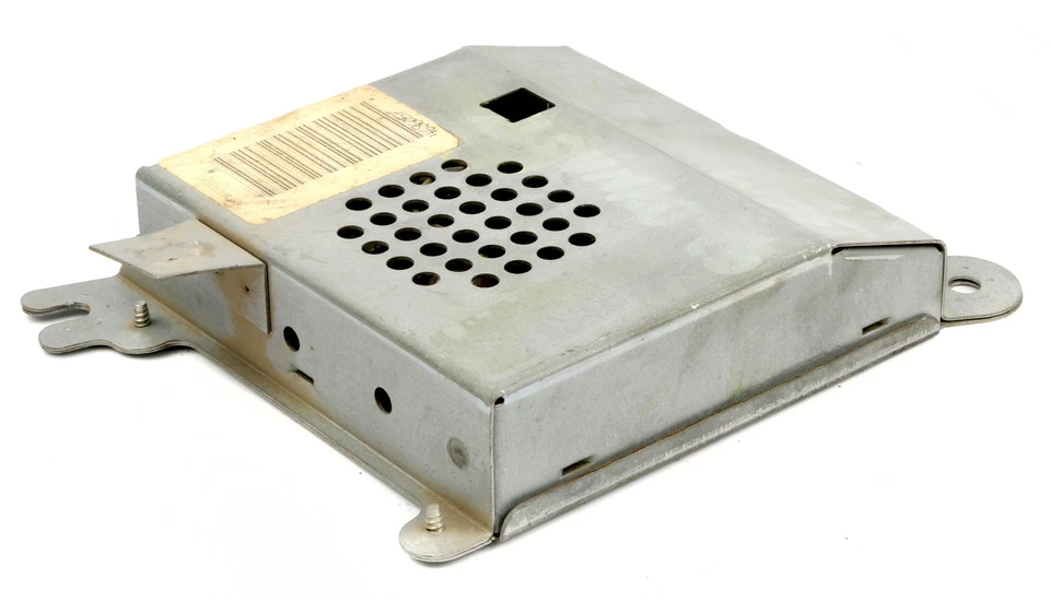 1992 Chrysler New Yorker Dynasty OEM Body Control Chassis Control Module 4686057 - Image 2 of 4