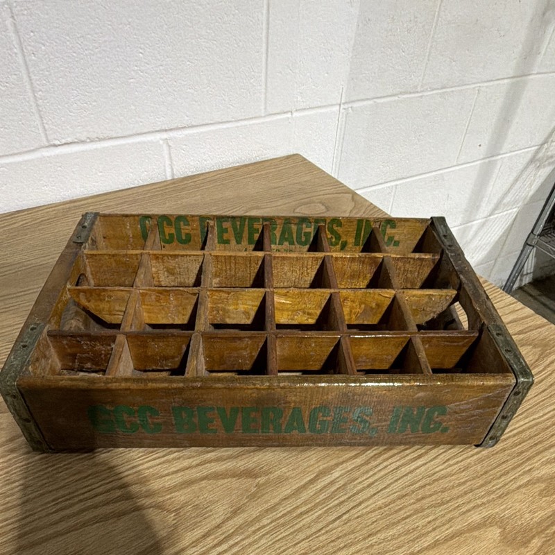 CC Beverages Inc Wood Soda Bottle Crate Carrier w/ Dividers Brown/Green