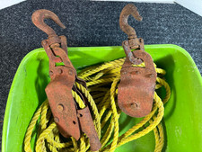 Vintage Durbin-Durco Rope Hoist Pulley Block & Tackle Farm Industrial Decor