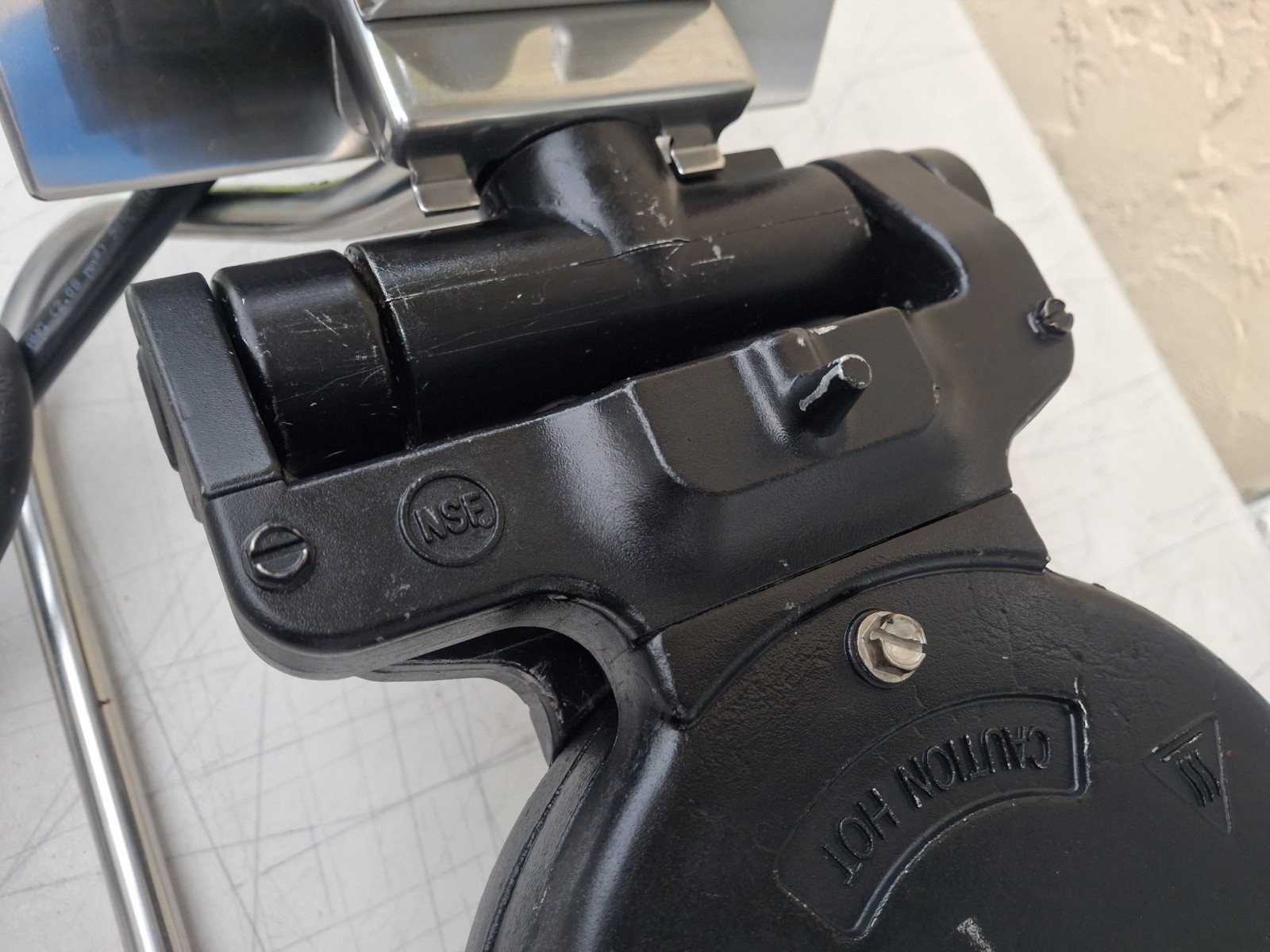 Golden Malted Carbon's Belgium Waffle Maker 120V Iron BakerModel RT-P commercial