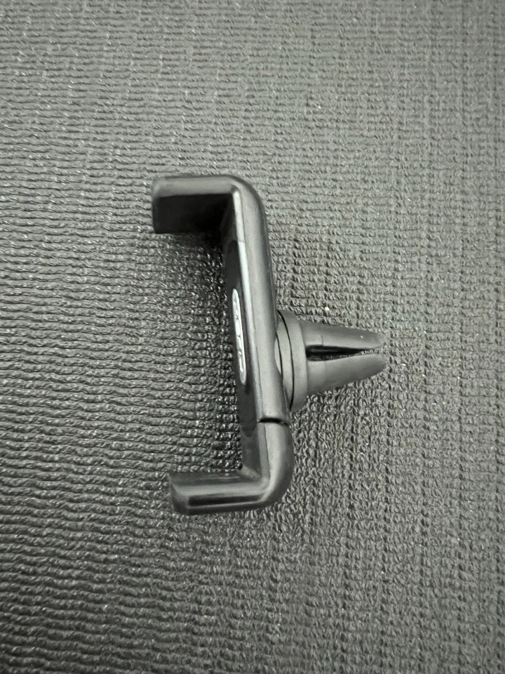 Kenu - Soporte para teléfono de coche con clip de ventilación - negro Foto 2 de 4
