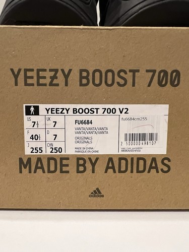 Adidas Yeezy Boost 700 V2 “Vanta Black” - Picture 2 of 6