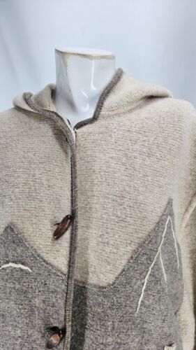 Giesswein Women's Coat 10 Beige Wool Graphic Toggle Button Hooded Vintage - Picture 3 of 9