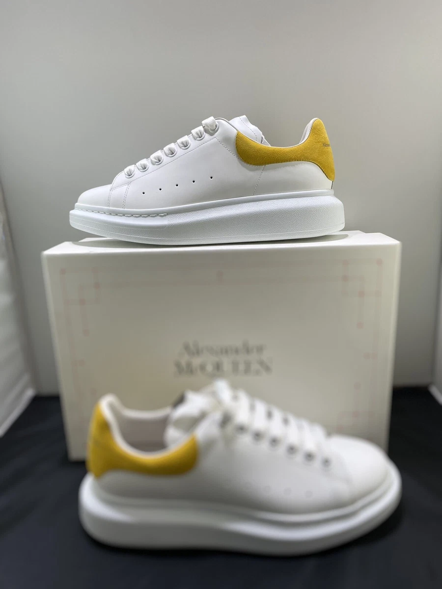 Alexander mcqueen man clearance sneakers