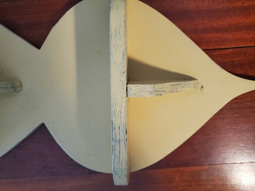 yellow mustard wall shelf heart 3 tier 28" X 9" - Picture 6 of 7