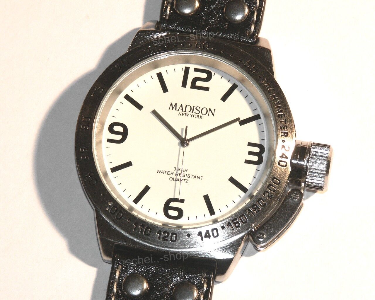 Madison New York-Essex Big Mens Wristwatch-Leather-Crown Protection-New