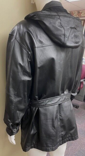 Beautiful Wilsons Black Leather Jacket Mens Medium Mid Length Coat Belted - Picture 5 of 7