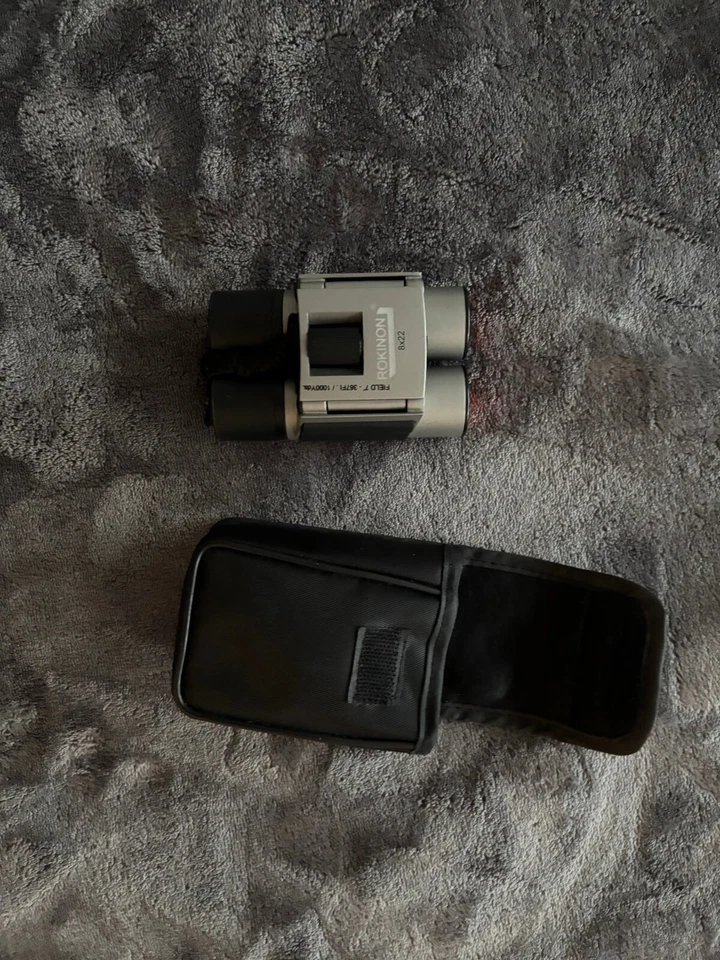 Binoculares UV ópticos recubiertos de rubí Foto 2 de 4