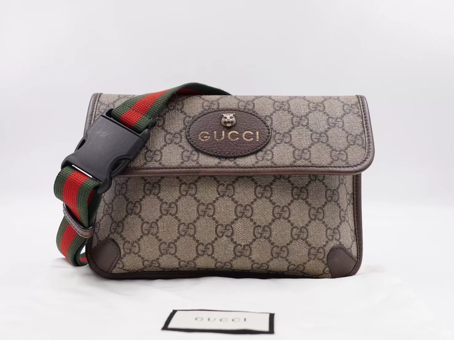 BC52❤️Sac ceinture Gucci Supreme Monogramme Néo Web