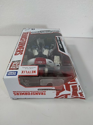 TRANSFORMERS NETFLIX WAR FOR CYBERTRON RED ALERT. Autobot 2020. Sealed. - Picture 5 of 11