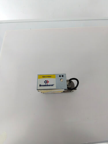 Bronkhorst EL-PRESS P-700 Pressure Controller MBC3 4S - Picture 12 of 12