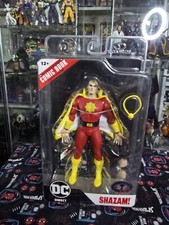 McFarlane Toys DC Direct Page Punchers Platinum Chase Edition Shazam  In Hand