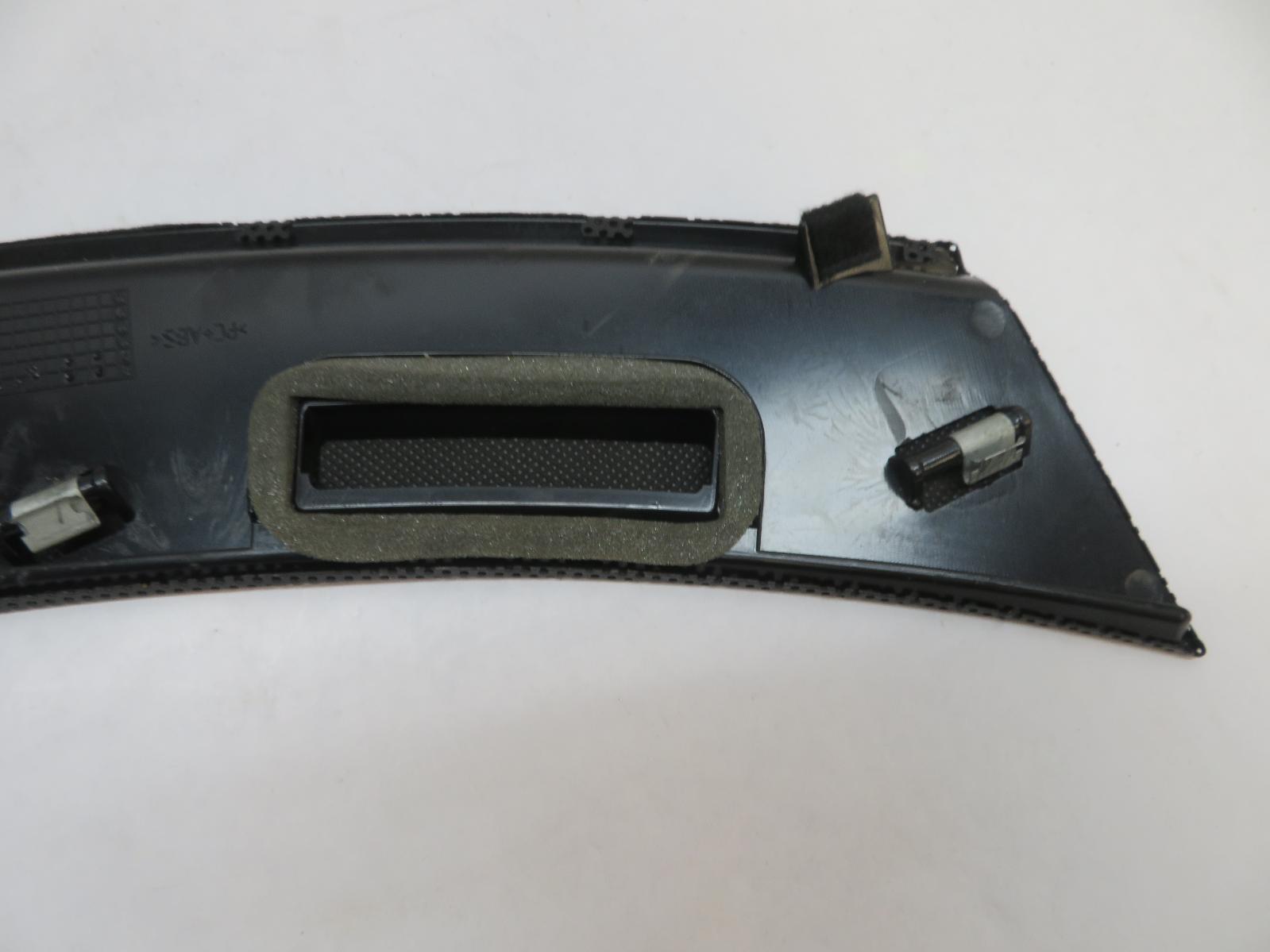 2010 FERRARI CALIFORNIA LEFT UPPER DASH GRILLE DEFROSTER TRIM PANEL OEM 80518400