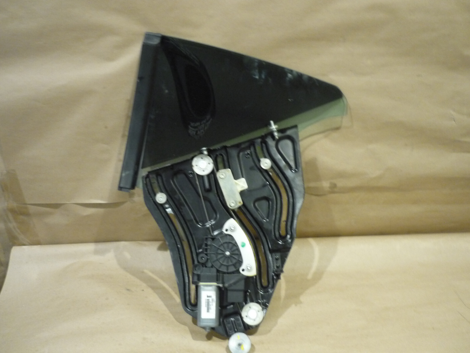 Ferrari California - RH  Window Regulator-Motor & Glass P/N 69845300 -69845100
