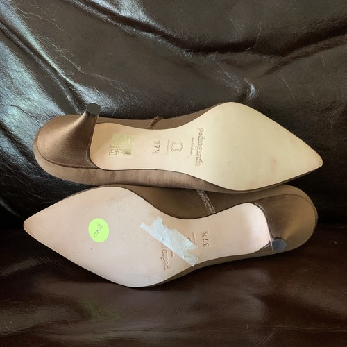 Pedro Garcia Brown satin pumps Pointed Toe Sizes - Picture 4 of 5