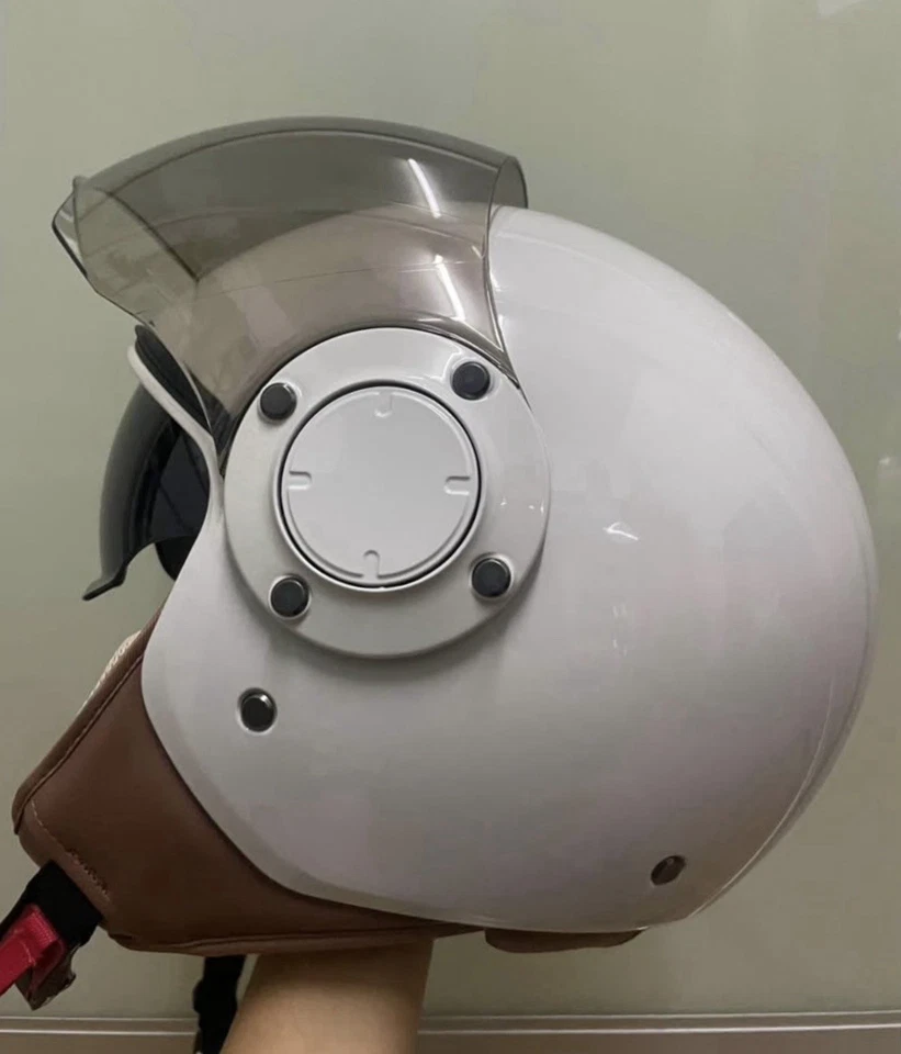 Vespa Helmet With Dual Visor (Come with Box) - Image 3 of 4