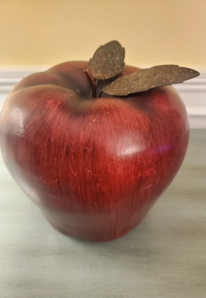 FALL COUNTRY/GRANJA MANZANA GRANDE CON VÁSTAGO DE METAL 7,5" DE ALTO Foto 4 de 4