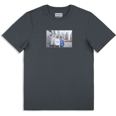 Oasis T-Shirt: Detroit Bus Photo T-Shirt (Navy Blue) (Back Print & Ex-Tour) OFF