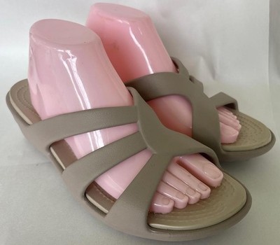 *NEW* Crocs ''Sanrah'' Beige Wedge Heel  Sandals  Womens Size 11