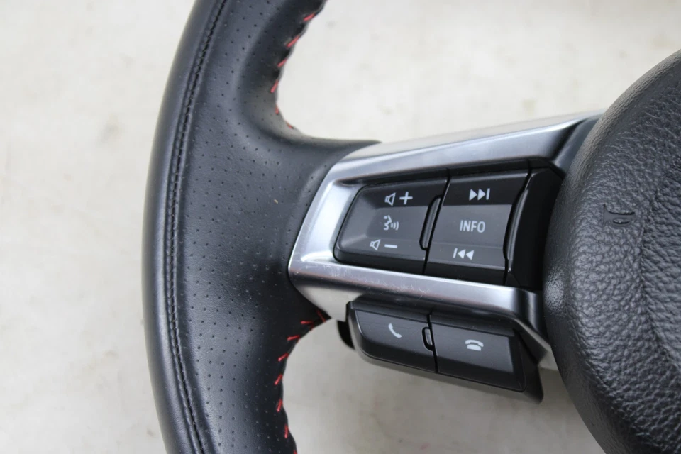 Conjunto de volante Fiat 124 Spider Abarth 2017-2018 OEM MZ22 Foto 3 de 4