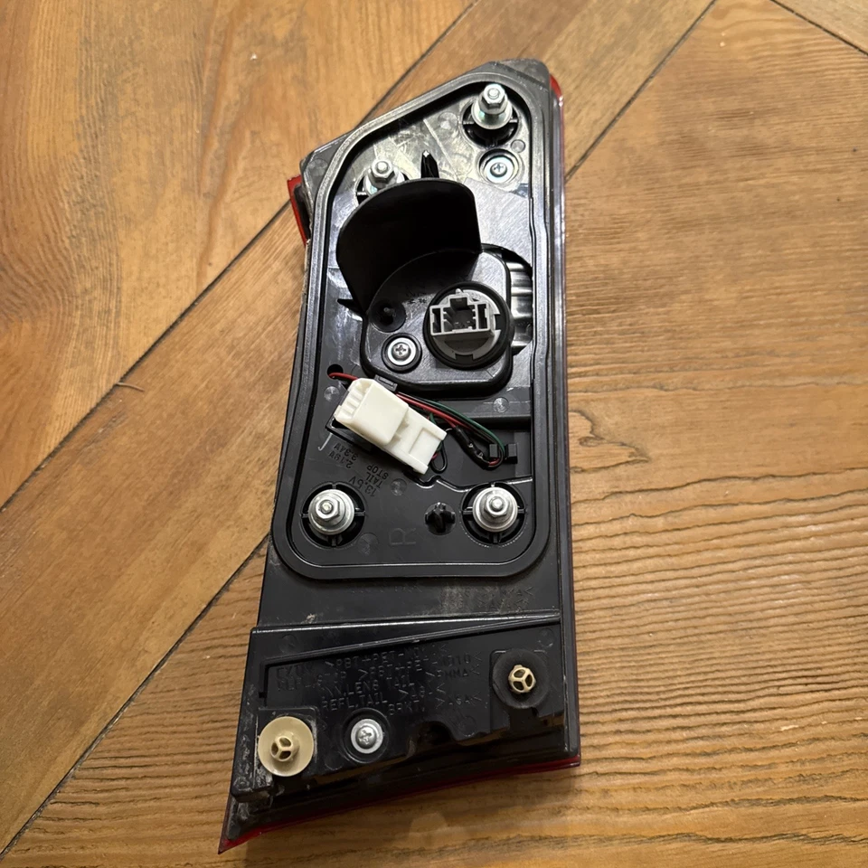 Luz trasera interior pasajero derecho lámpara Acura TLX A-SPEC 2018-2020 OEM Foto 3 de 4