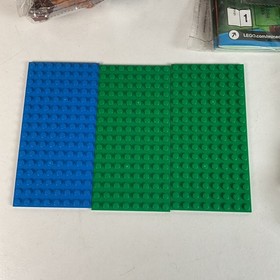 Lego Minecraft: The Jungle Treehouse (21125) Retired
