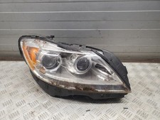 Feu avant (phare) Mercedes 320