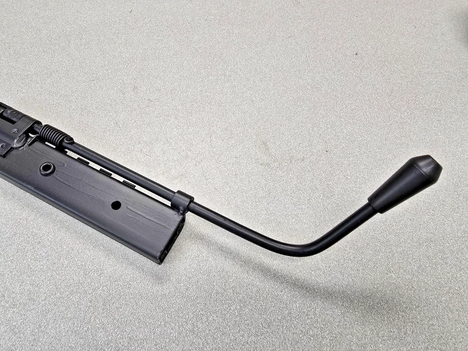 VERY NICE ORIGINAL PORSCHE 911 912E 930 OUTER PASSENGER SEAT LOCKING SLIDER RAIL - Изображение 2 из 4